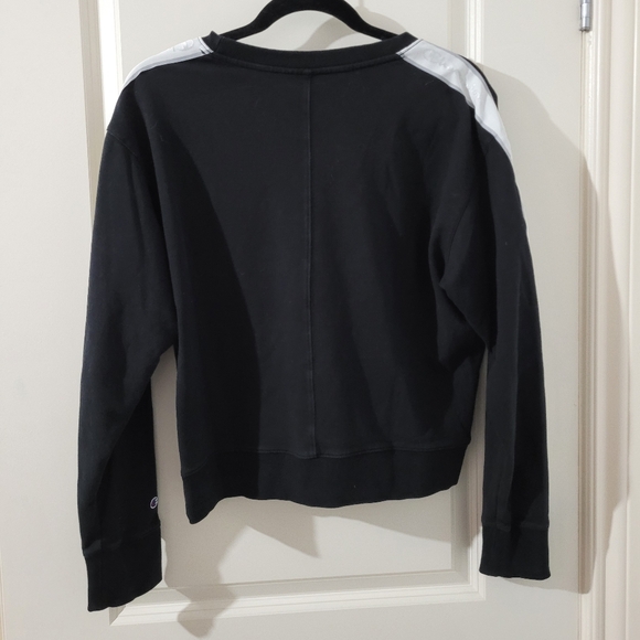 Champion Sweatshirt - Picture 5 of 5